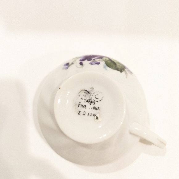 Vintage Antique Japan GC Fine China Tea Cups and Snack Plates - Picture 6 of 6